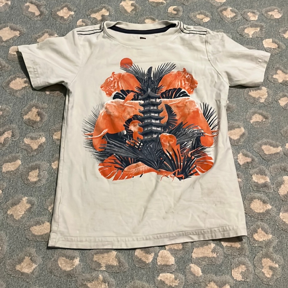 Tea collection pagoda jungle tiger monkey elephant t shirt size 7